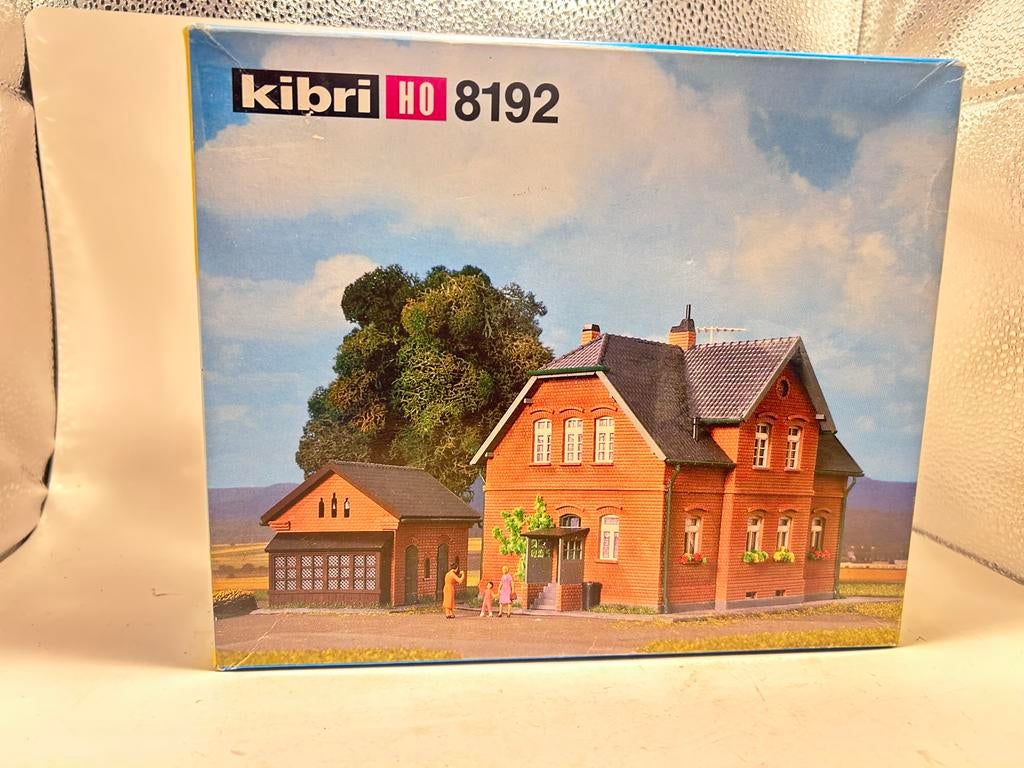 Kibri HO 8192 Huis met garage modelbouw, Overige merken, B, A, Gelijkstroom of Wisselstroom