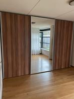 Mooie kast met 3 soepel lopende deuren, Huis en Inrichting, Ophalen, Gebruikt, 200 cm of meer, 200 cm of meer