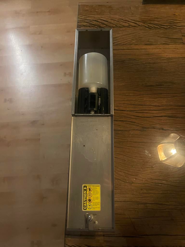 Zeepdispenser, Ophalen of Verzenden, Gebruikt