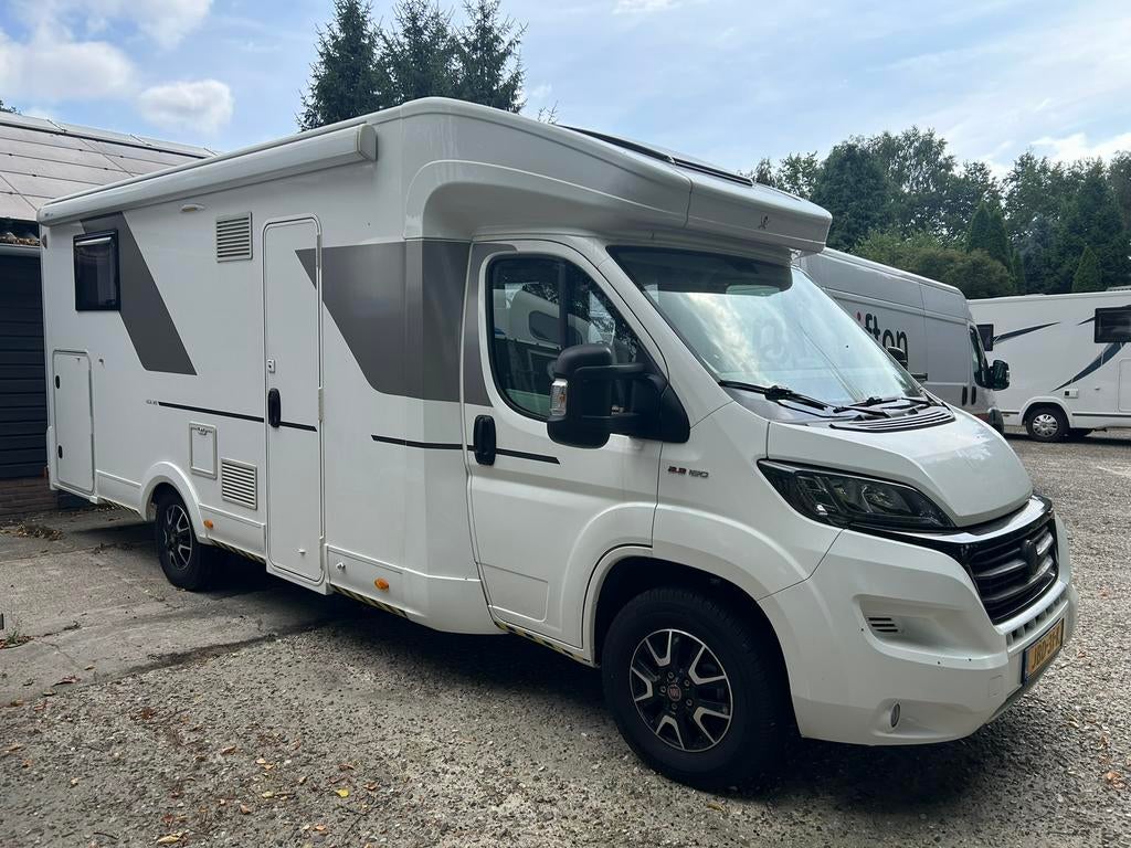 Adria Sun Living Camper Fiat Ducato 5 persoons, Chemisch toilet, Ringverwarming, Fiat, 7 tot 8 meter