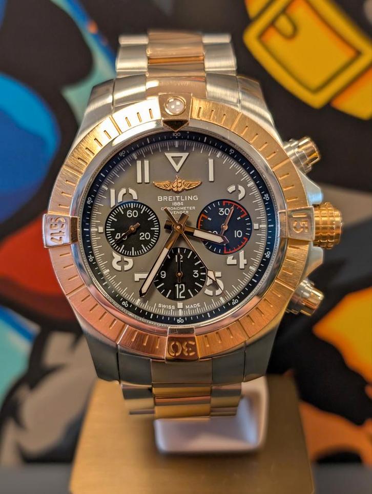 Breitling Avenger B01 limited 250, Sieraden, Tassen en Uiterlijk, Horloges | Heren, Zo goed als nieuw, Breitling, Goud, Leer, Ophalen of Verzenden
