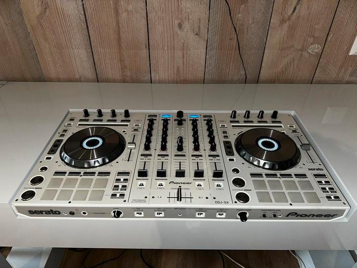 Complete DJ Booth: Pioneer DDJ-SX + Flightcases, Muziek en Instrumenten, Dj-sets en Draaitafels, Zo goed als nieuw, Dj-set, Pioneer