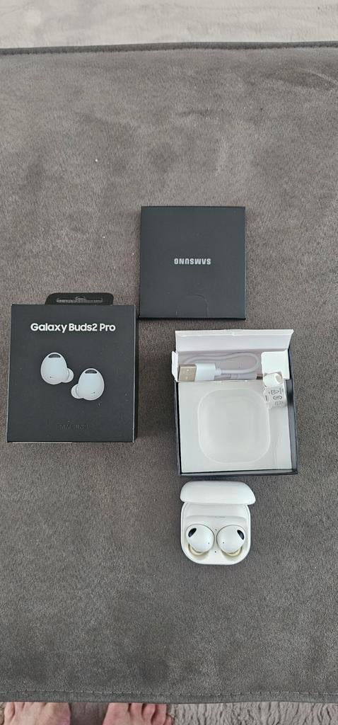 Samsung Galaxy Buds2 Pro, Ophalen of Verzenden, Zo goed als nieuw, Overige merken