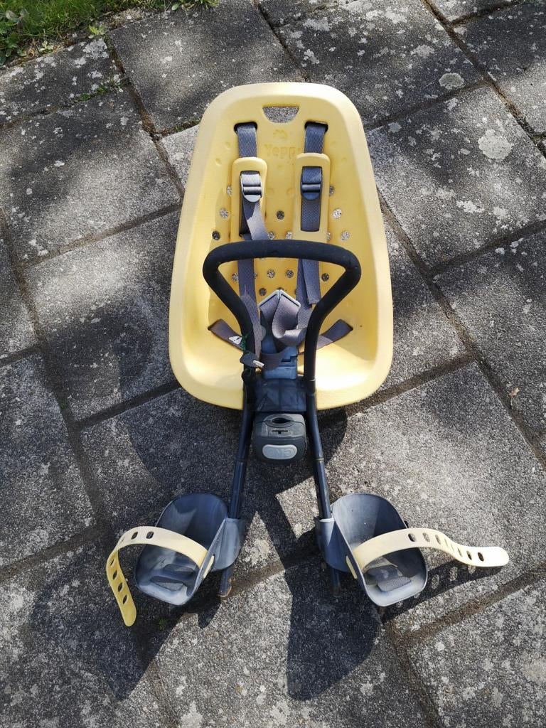 Fietsstoeltje Yepp voor, Ophalen, Gebruikt