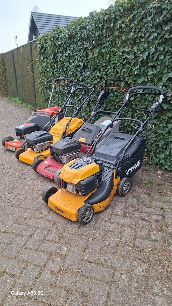 ✅ Motormaaiers 4 X.  Stiga, Husqvarna, Leonardo. Samen €295, Tuin en Terras, Grasmaaiers, Gebruikt, Benzine-grasmaaier, 50 cm of meer