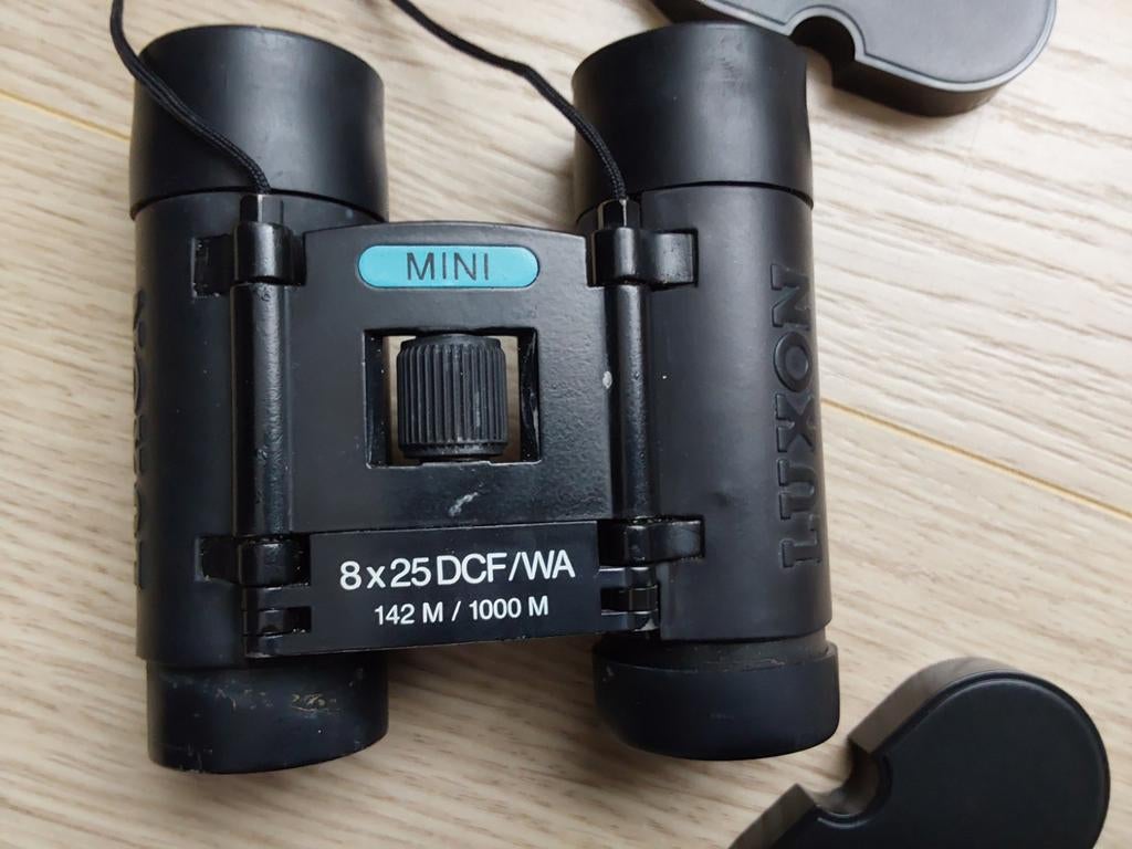 Luxon Mini Verrekijker 8x25 DCF/WA met hoes, Audio, Tv en Foto, Optische apparatuur | Verrekijkers, Gebruikt, Dakkant (recht)
