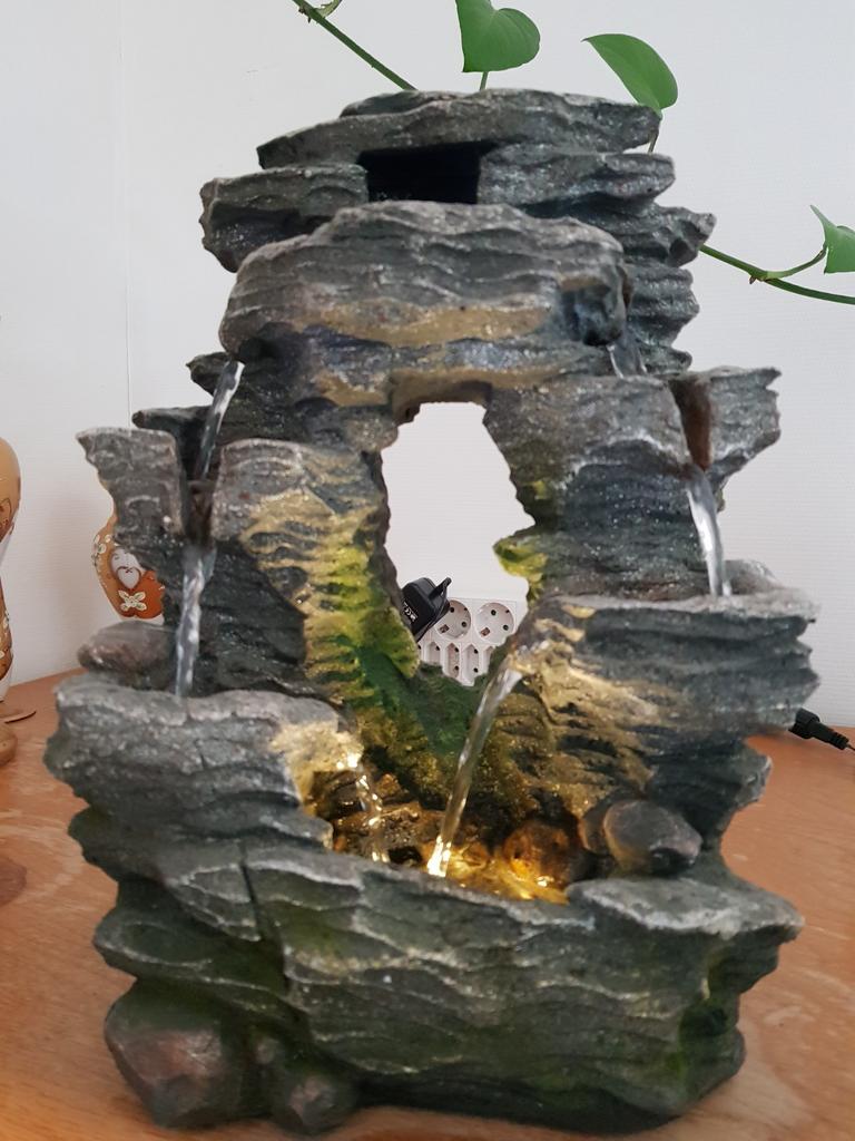 Kamerfontein, Ophalen of Verzenden, Zo goed als nieuw, Hardsteen, Waterval