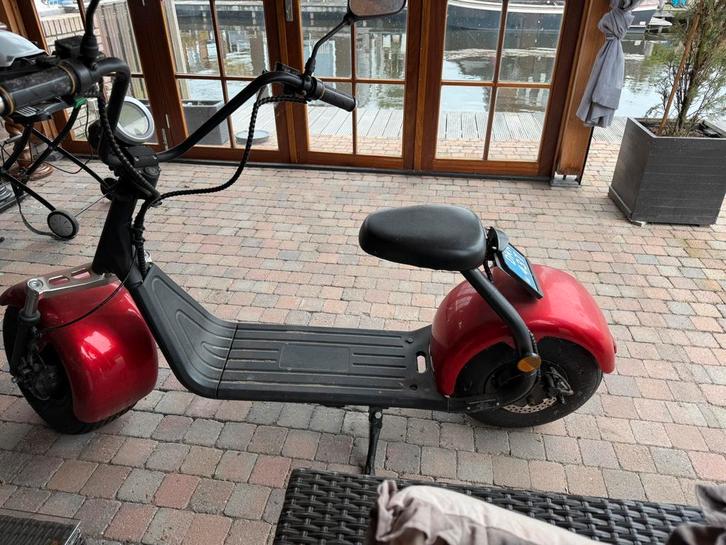Electrische Step, Fietsen en Brommers, Steps, Zo goed als nieuw, Elektrische step (E-scooter), Ophalen