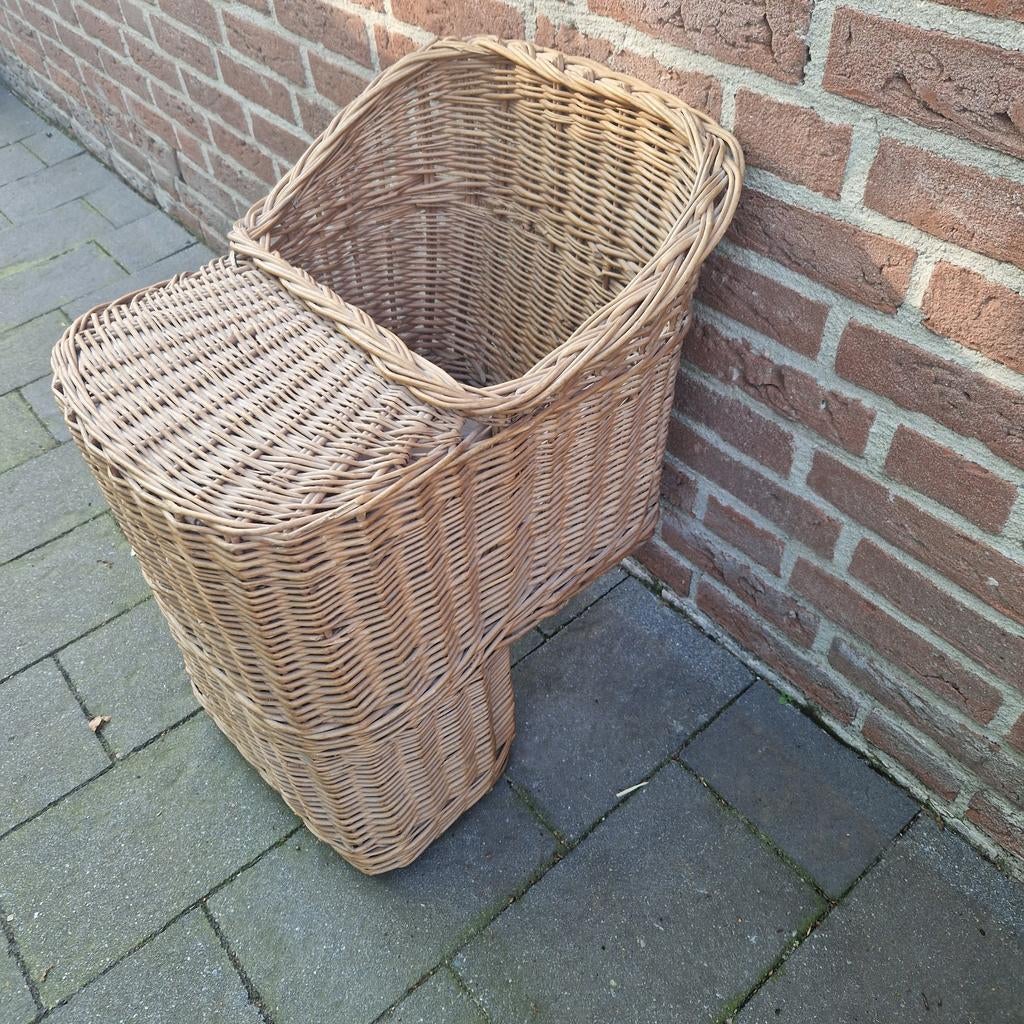 Rotan fietsmand voor op de bagagedrager, Ophalen of Verzenden, Gebruikt, Fietsmand, Onbekend