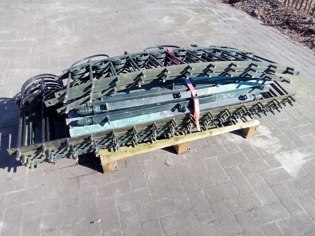 Sierhekwerk 25 meter, Ophalen, Gebruikt, IJzer, Sierhekwerk