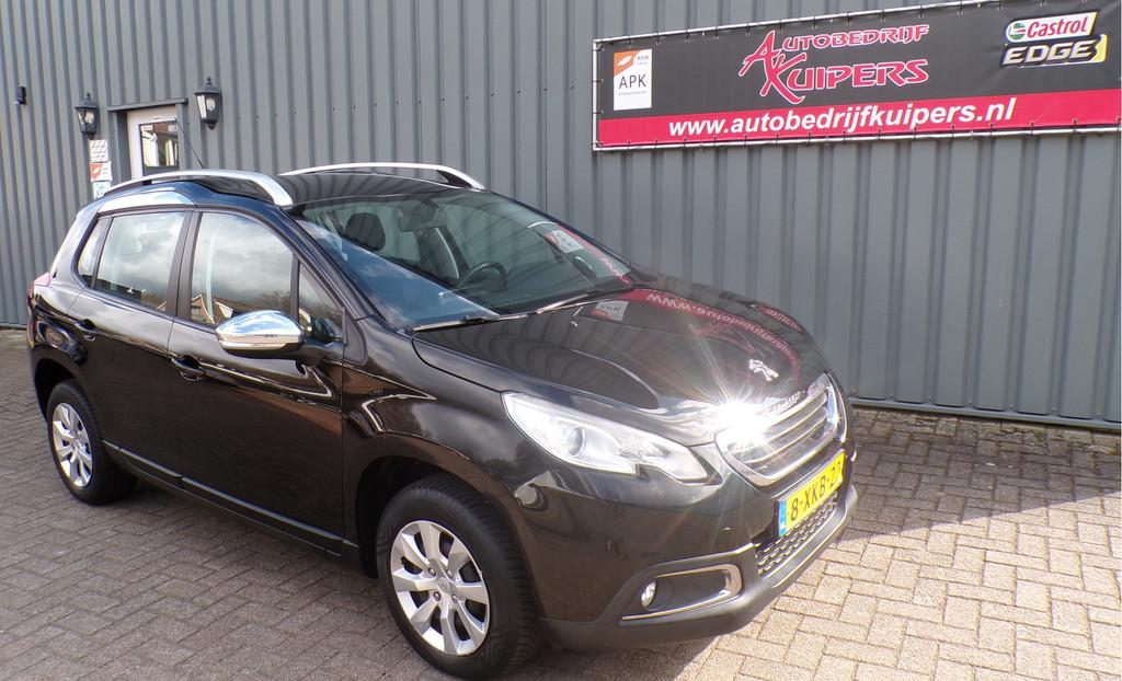 Peugeot 2008 1.2 VTi Active Navi.Airco.Cruise.Electr.pakket, Voorwielaandrijving, Euro 5, Stof, Zwart