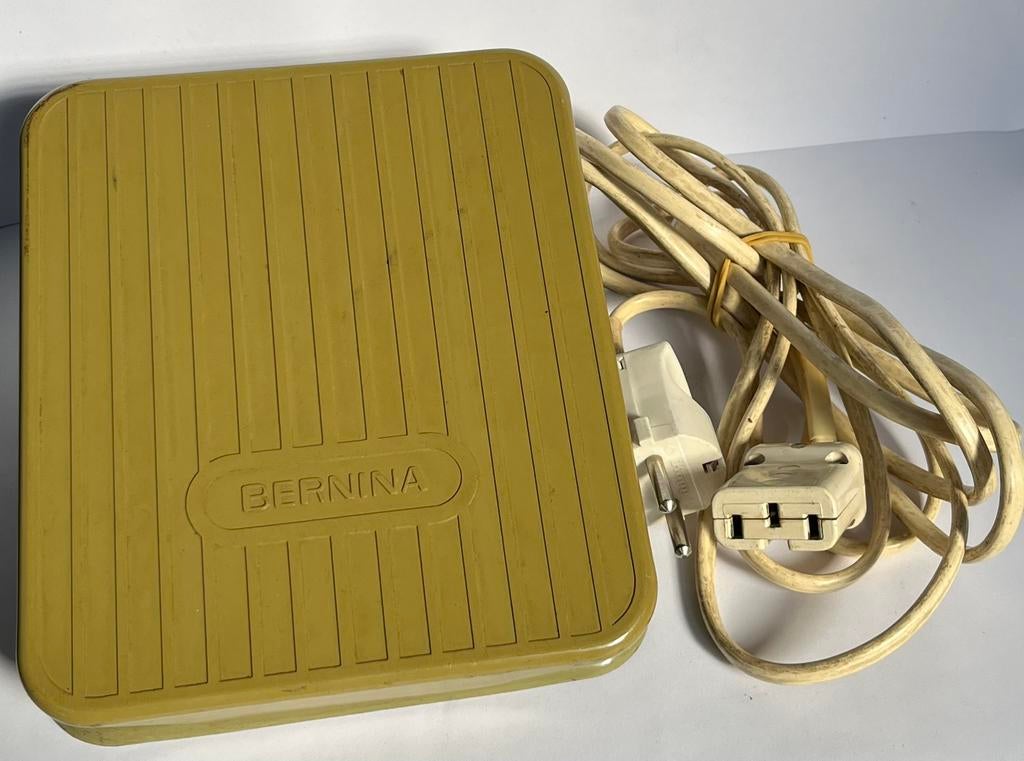 Naaimachine Voet starter, Ophalen of Verzenden, Zo goed als nieuw, Overige materialen