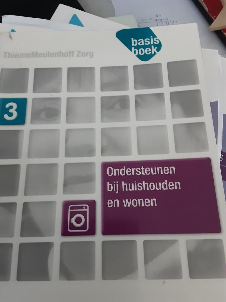 Ondersteunen bij huishouden en wonen, Boeken, Schoolboeken, Ophalen of Verzenden, Zo goed als nieuw, VMBO, Huishoudkunde of Verzorging