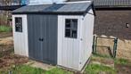 Keter tuinhuis, Tuin en Terras, Tuinhuizen, Kunststof, 200 tot 400 cm, Zo goed als nieuw, 2 ramen