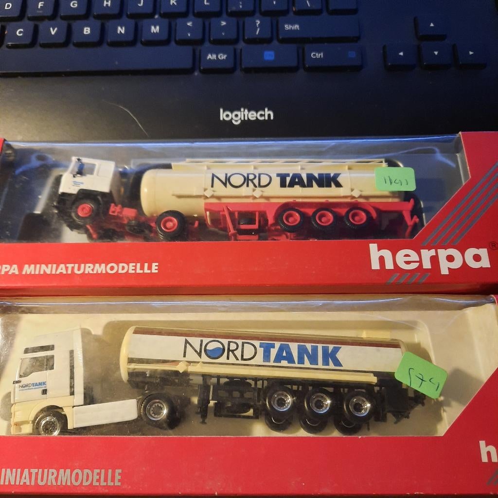 Herpa setje Nord tank, Hobby en Vrije tijd, Modelauto's | 1:87, Ophalen of Verzenden, Zo goed als nieuw, Bus of Vrachtwagen, Herpa