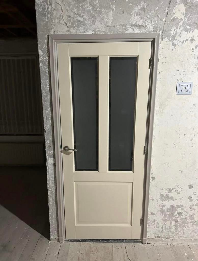 Binnendeuren te koop!, Doe-het-zelf en Verbouw, Deuren en Horren, Gebruikt, Binnendeur, 200 tot 215 cm, Ophalen