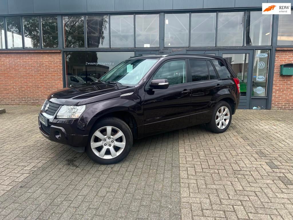 Suzuki Grand Vitara 2.4 High Executive, Airco, Stoelverwarmi, Auto's, Suzuki, Zwart, 1850 kg, Grand Vitara, Bedrijf