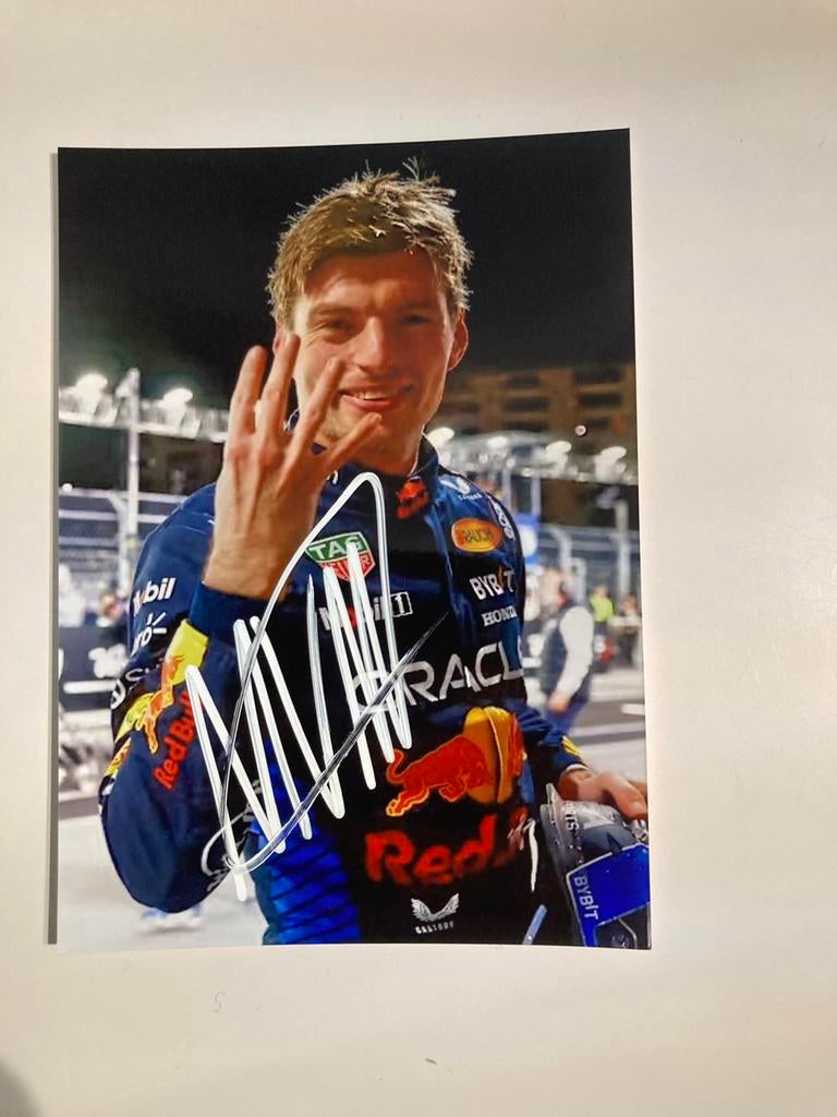 Max Verstappen foto met  echte handtekening 13 breed 18 hoog, Verzamelen, Automerken, Motoren en Formule 1, Ophalen of Verzenden