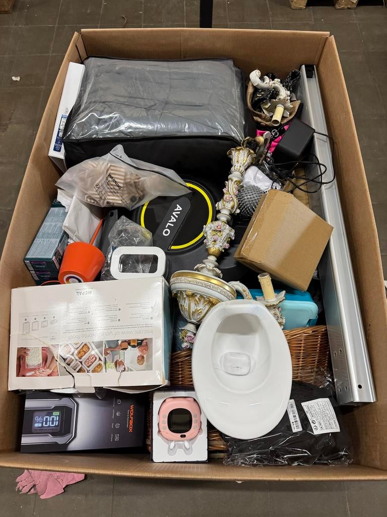 Palletbox vol met goederen uit een restpartij, Diversen, Ophalen, ., Nieuw, .