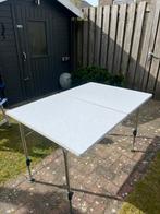 Camping tafel met twee Crespo stoelen, Caravans en Kamperen, Kampeermeubelen, Ophalen of Verzenden, Campingtafel