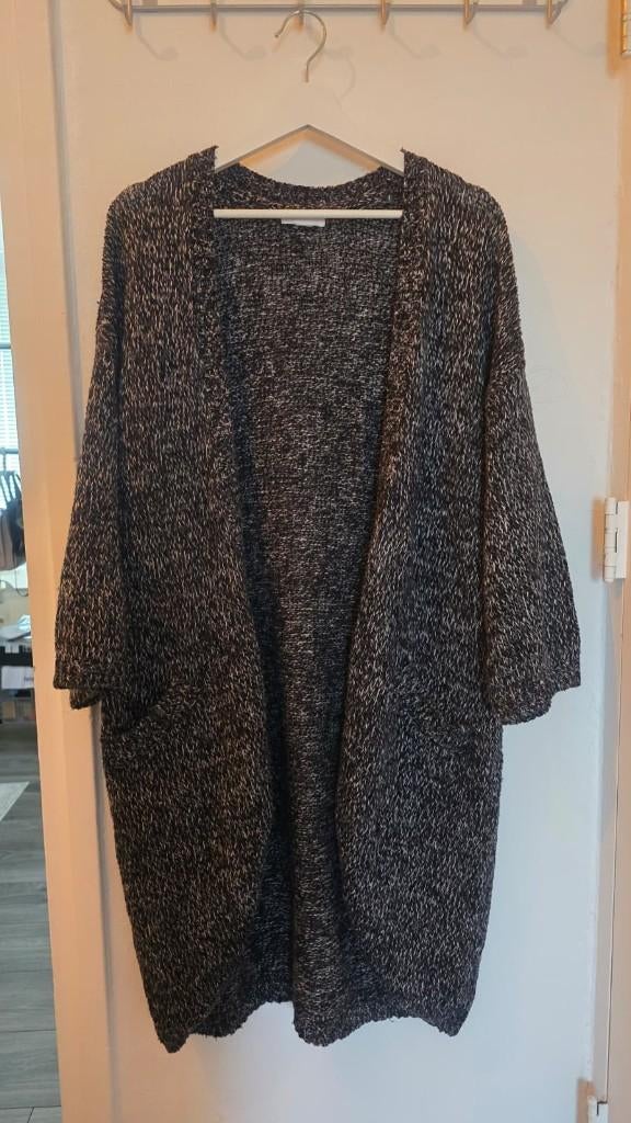 Donkergrijze knit cardigan | Oversized lang vest | H&M, Maat 38/40 (M), H&M, Ophalen of Verzenden, Zo goed als nieuw