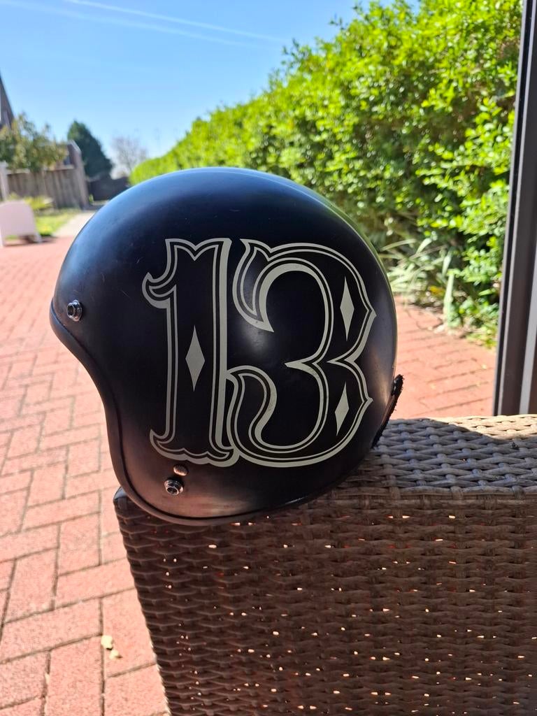 Lucky 13 Motor helm maat M Bobber Caferacer Chopper, Motoren, Overige merken, M, Ophalen of Verzenden, Integraalhelm