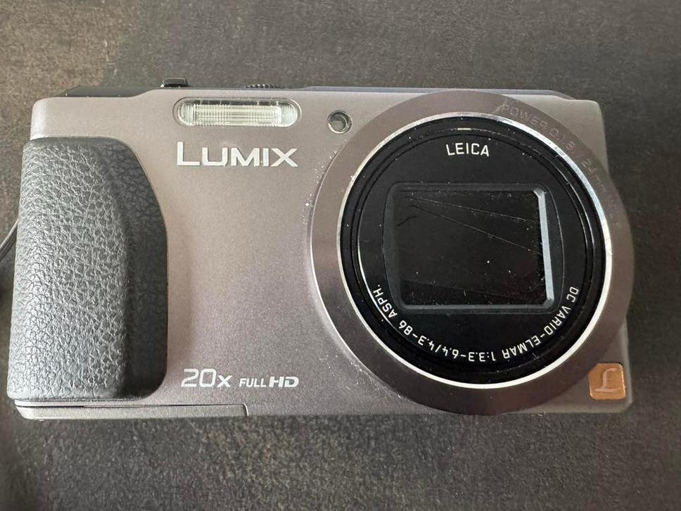 Panasonic Lumix DMC-TZ40. 20 x opt Zoom.  18.1 Mp, Gebruikt, Compact, Ophalen of Verzenden, 15 Megapixel