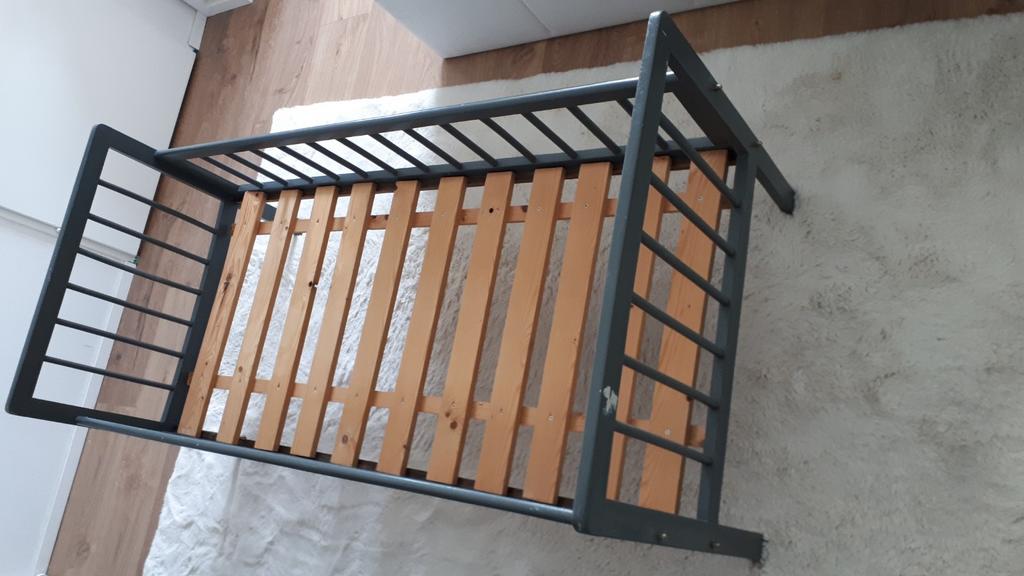 PEUTERBED 150x70, Kinderen en Baby's, Kinderkamer | Bedden, Ophalen, Gebruikt, 70 tot 85 cm, 140 tot 160 cm