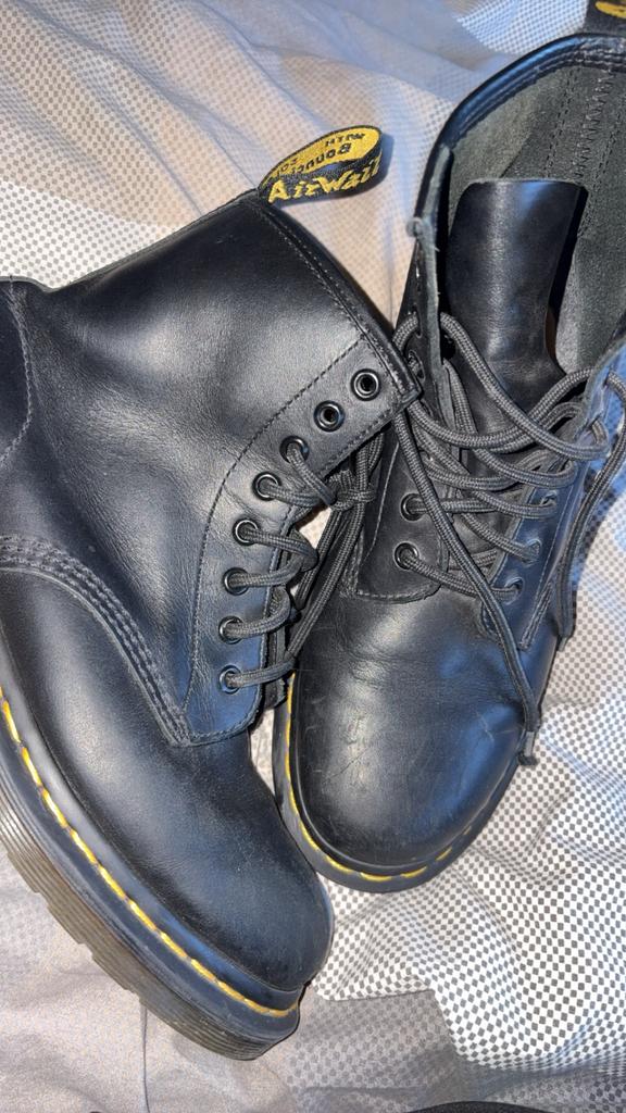 Zwarte Dr. Martens laarzen, Ophalen of Verzenden, Gedragen, Zwart, Lage of Enkellaarzen