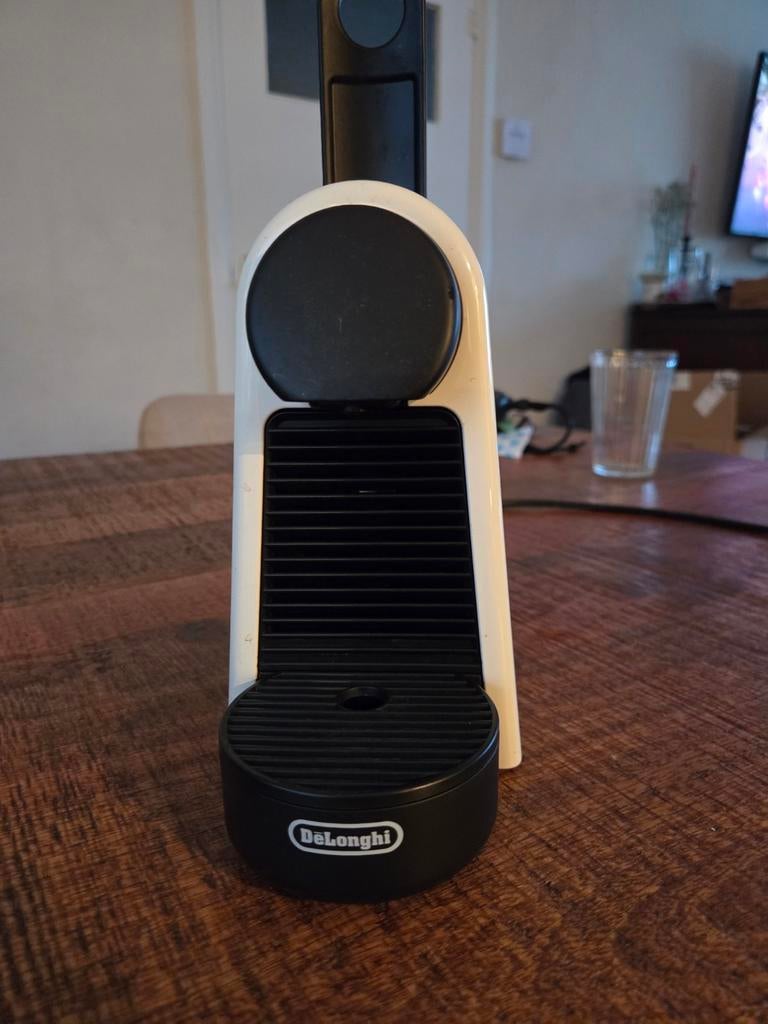 DeLonghi Nespresso Essenza Mini EN85 W - Zo goed als nieuw, Witgoed en Apparatuur, Koffiezetapparaten, Ophalen, Zo goed als nieuw