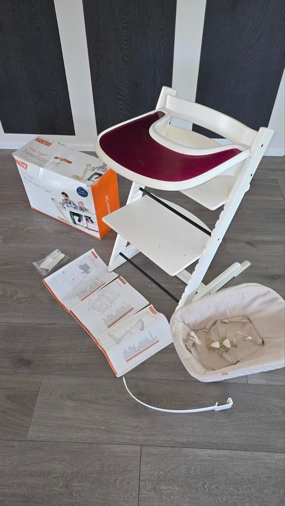 Stokke Tripp Trapp stoel met baby- en newborn set, Kinderen en Baby's, Kinderstoelen, Ophalen of Verzenden, Meegroeistoel