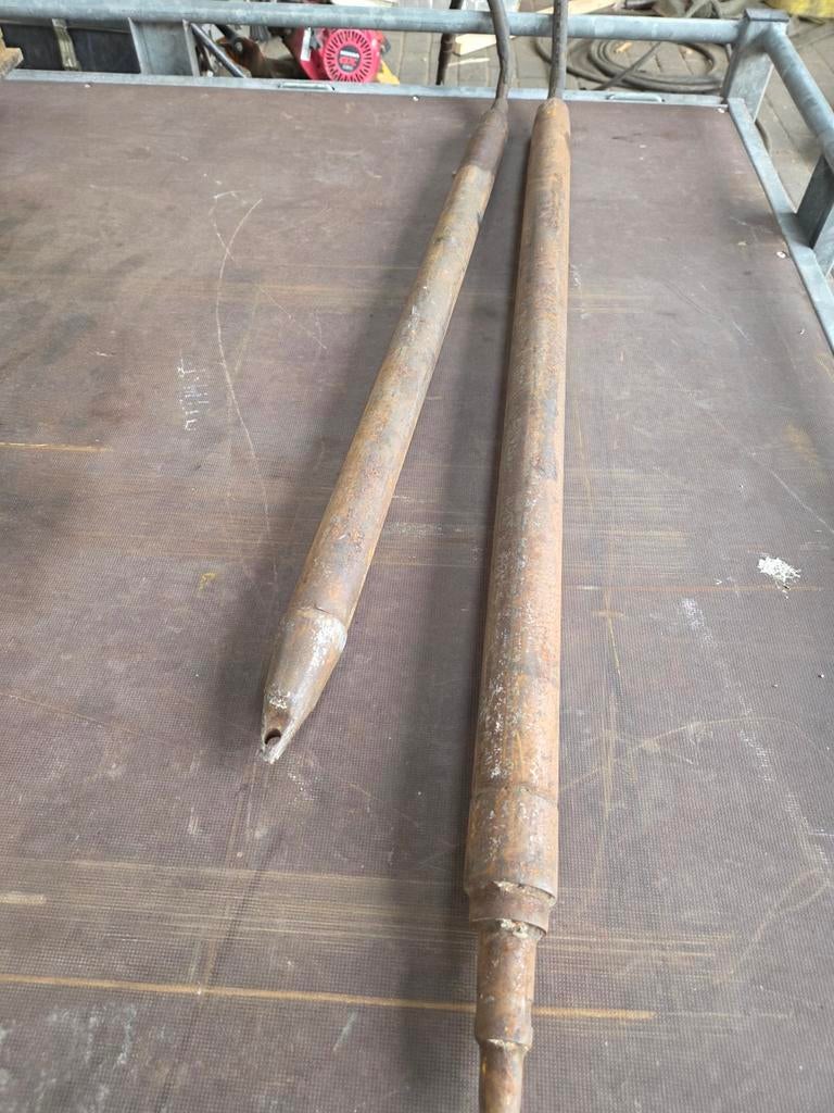 2 Boorraketten 50mm en 60mm - Te Koop, Ophalen of Verzenden, Gebruikt, Overige typen