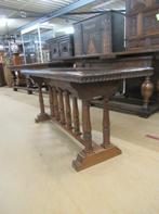 Oer 11771 antieke Spaanse tafel met spijlen en noten blad, Ophalen