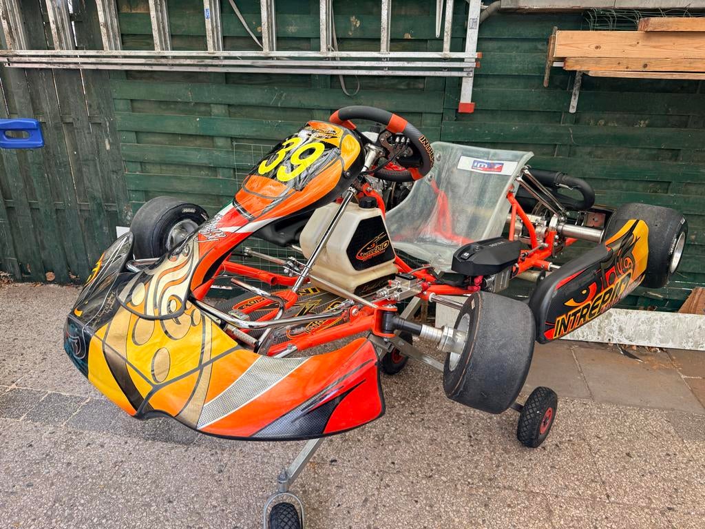 Intrepid 2018 met Rotax Max Evo Senior, Sport en Fitness, Karting, Ophalen, Zo goed als nieuw, Kart