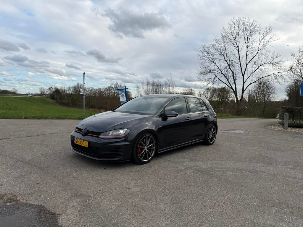 VOLKSWAGEN GOLF 7 GTI PERFORMANCE 2.0TFSi 16V EDITION 230PK, Auto's, Euro 5, Stof, 4 cilinders, 1984 cc