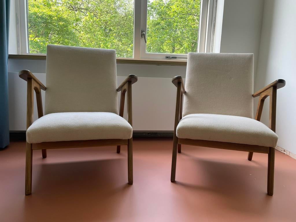 Set van twee vintage houten stoelen scandinavisch design, Ophalen, Gebruikt, Twee, Overige kleuren