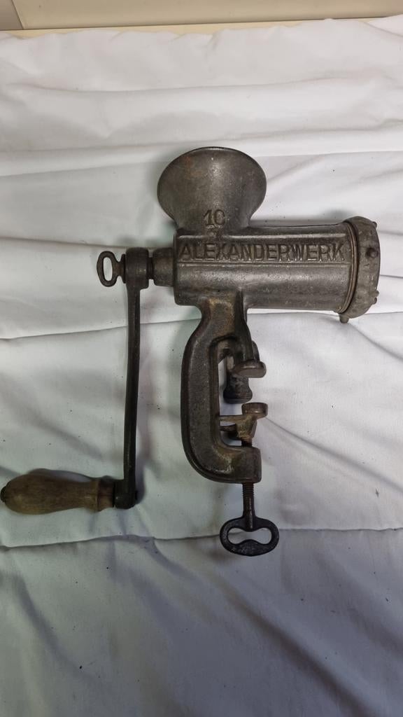 Oude vleesmolen Alexanderwerk, Ophalen of Verzenden