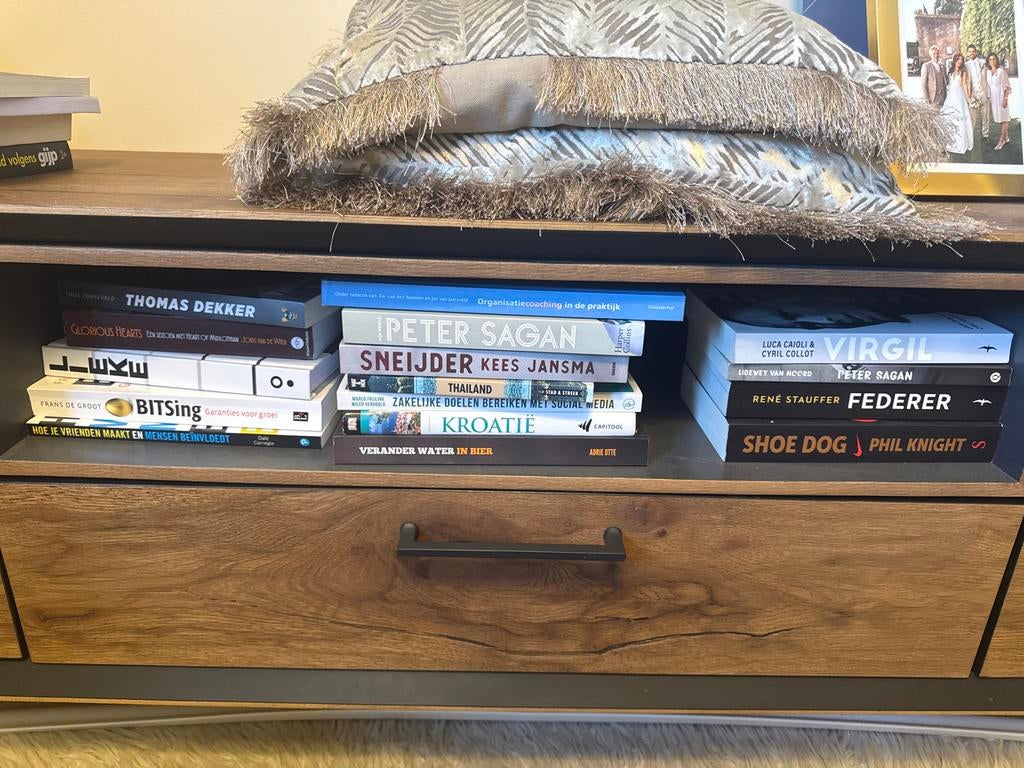 16 boeken: sport, management, bier maken, Kroatië en meer, Ophalen of Verzenden, Zo goed als nieuw