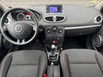 Renault Clio 1.2 TCe Collection |Airco|Navi|CuiseCtrl|Trekha, Auto's, Renault, Voorwielaandrijving, Euro 5, Gebruikt, Zwart