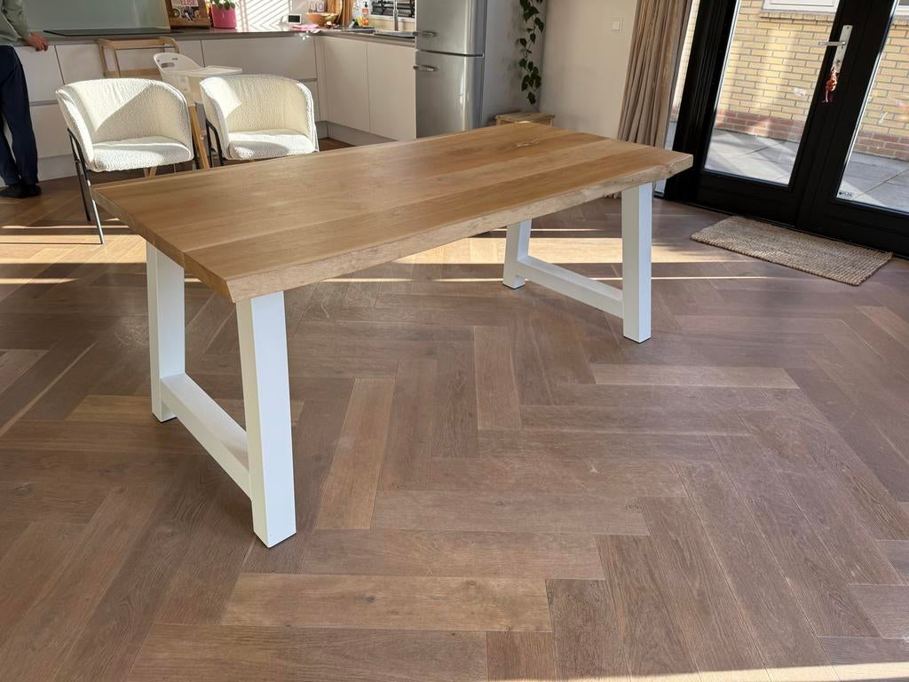 Eikenhouten eettafel met wit stalen onderstel 180x90, Huis en Inrichting, Tafels | Eettafels, Ophalen, Gebruikt, Eikenhout, 50 tot 100 cm