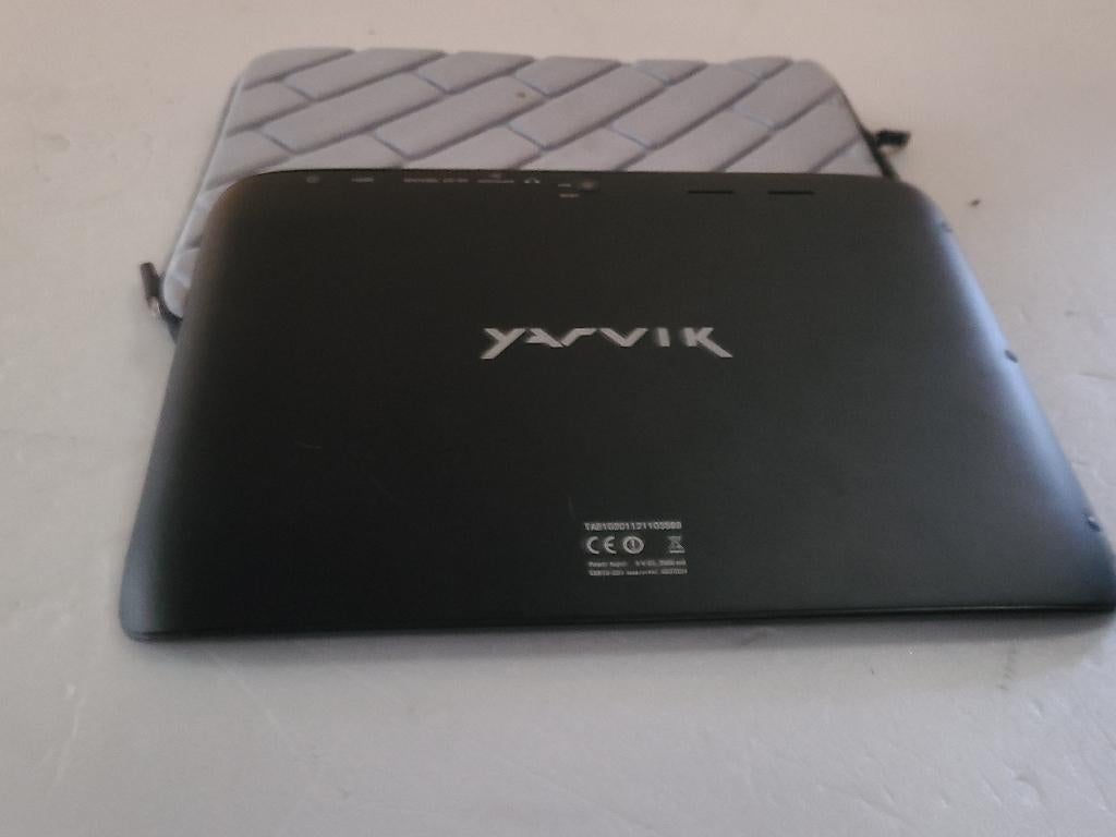 ipad yarvik, Ophalen of Verzenden, Zo goed als nieuw, 10 inch