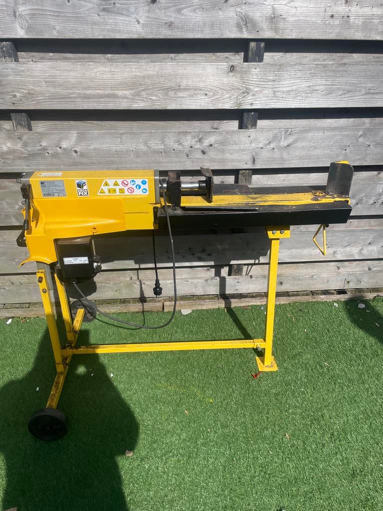 Ergo Fix Houtklover werkt niet goed, Tuin en Terras, Kloofmachines, Ophalen, Gebruikt, Elektrisch, Liggend