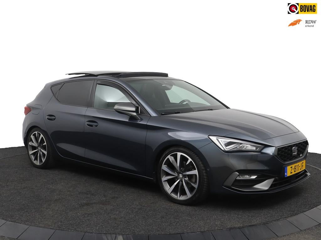 Seat Leon 1.5 eTSI FR Launch Edition I PANORAMA I VIRTUAL I, Auto's, 1498 cc, 4 cilinders, 150 pk, Leder en Stof