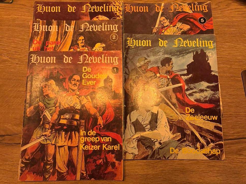 Huon de Rebellling stripboeken, deel 1, 2, 3, 4, 5, Meerdere stripboeken, Ophalen of Verzenden, Gelezen