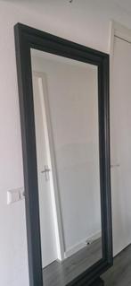 Grote spiegel met zwarte lijst, Huis en Inrichting, Woonaccessoires | Spiegels, Ophalen, Zo goed als nieuw, 75 tot 100 cm, 150 tot 200 cm