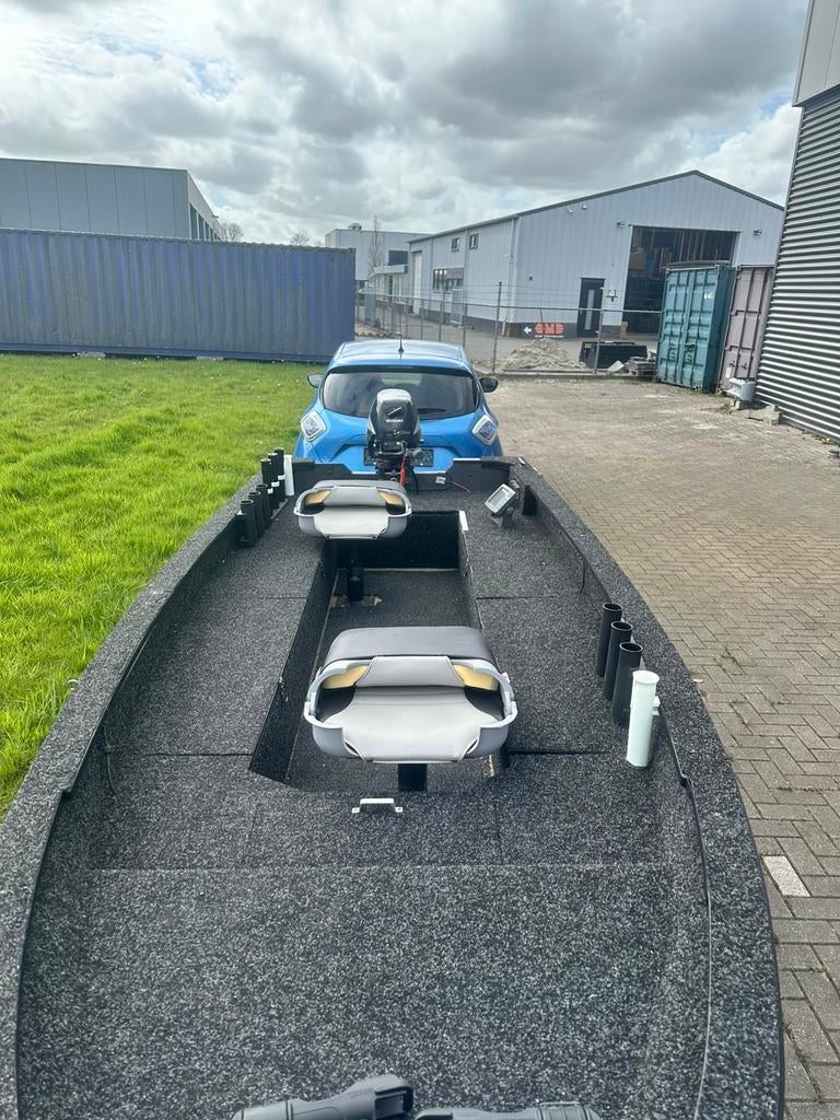 Visboot poly zoals op de foto,s, Ophalen of Verzenden, Zo goed als nieuw