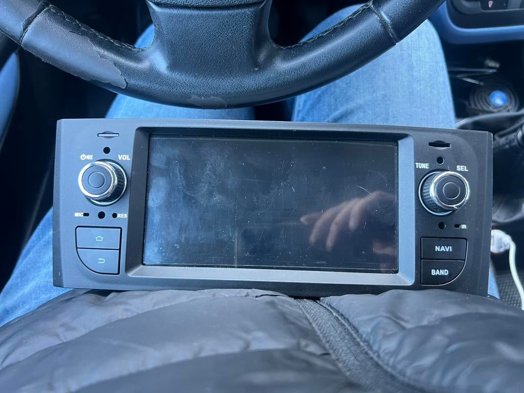 Android Autoradio voor reparatie, Ophalen of Verzenden, Zo goed als nieuw