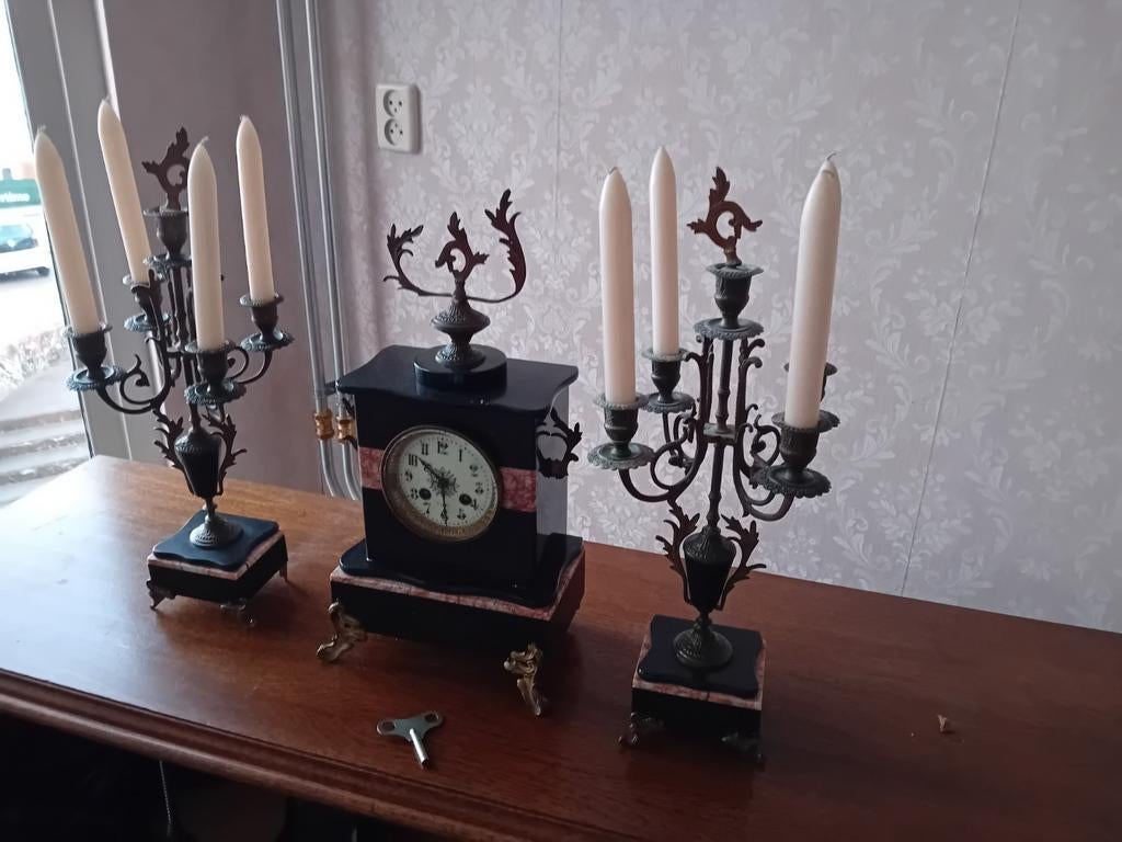 Prachtige oud set voor op schoorsteenmantel., Ophalen