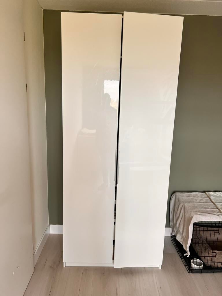 Ikea Pax Kast met hoogglans witte deuren, Huis en Inrichting, Kasten | Kledingkasten, Ophalen, Overige materialen, Gebruikt, 200 cm of meer