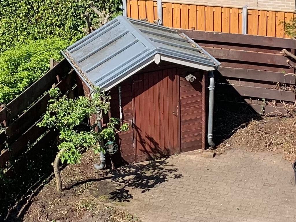 Houten schuur met raam - zelf demonteren, Ophalen, Gebruikt, Hout, Overige typen